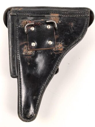 1. Weltkrieg Koffertasche P08 , datiert 1917. Von der norwegischen Armee nach Ende des 2.Weltkrieges übernommen. Die Koppelschlaufen wurden entfernt und eine Vorrichtung zum tragen am amerikanischen Lochkoppel angenietet.