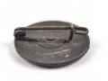 Mitgliedsabzeichen der NSDAP, Hersteller M1/25,  lackierte Ausführung