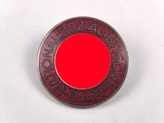 Mitgliedsabzeichen der NSDAP, Hersteller M1/62, getragenes Stück