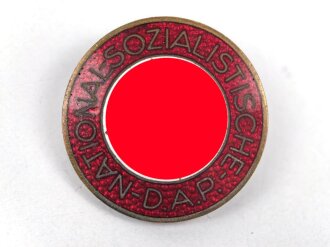 Mitgliedsabzeichen der NSDAP, Hersteller M1/155, getragenes Stück, Nadel defelt