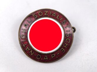 Mitgliedsabzeichen der NSDAP, Hersteller R.Schanes Wien 13. ges.Gesch. Ausführung 19mm, getragenes Stück