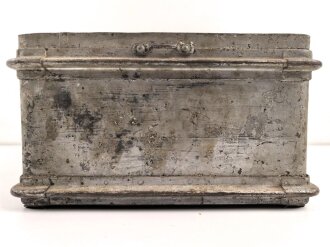 Gehäuse zum Tornisterfunkgerät Heinrich Torn.Fu.h der Wehrmacht. Ungereinigtes Stück, alt überlackiert