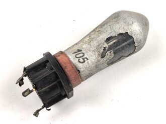 Kriegsmarine, Röhre CB2 mit Sockel. Funktion nicht...