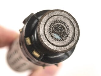Röhre RV 2P 800 für Funkgeräte der Wehrmacht. " Wehrmachteigentum"  Funktion nicht geprüft