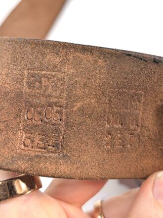 Preußen, Kartuschkasten mit Bandolier für Mannschaften der Jäger zu Pferd No.2. Kammerstück in gutem Zustand.
