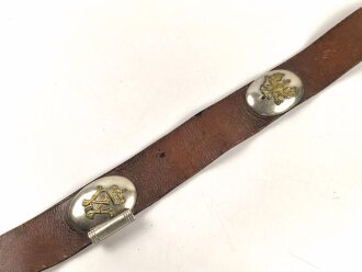 Preußen, Kartuschkasten mit Bandolier für Mannschaften der Jäger zu Pferd No.2. Kammerstück in gutem Zustand.