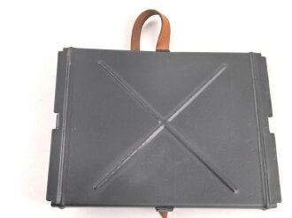 Einschub für die Anodenbatterie im Zubehörtornister zum Tornister Empänger Berta .Neuzeitliche fertigung