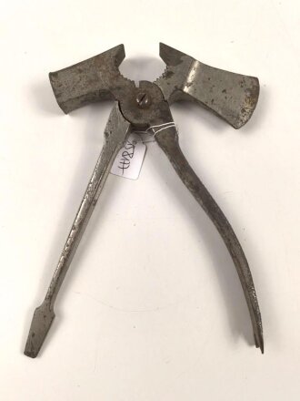 Universalzange Nachrichtentruppe. gebraucht, Gersamtlänge 19,5cm