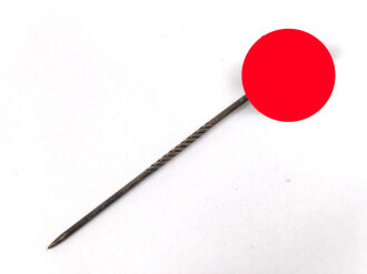 N.S. Sympathieabzeichen, auf der Spitze stehendes Hakenkreuz an Nadel. Buntmetall versilbert, 12mm