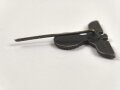 N.S. Sympathieabzeichen, Parteiadler Buntmetall bronziert, Flügelspannweite 26mm, Nadel abgebrochen