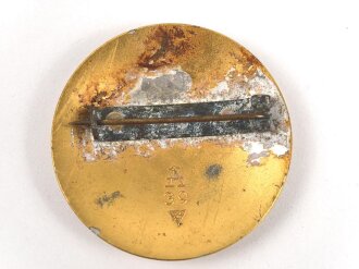 Reichsarbeitsdienst der weiblichen Jugend , Brosche für Stabsführerin. Aluminium vergoldet, Hersteller Assmann 39.