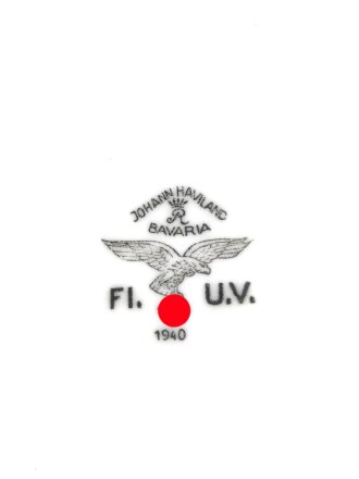 Luftwaffe, Kantinenporzellan flacher Teller, Durchmesser 23cm, Hersteller Johann Haviland Bavaria 1940. Gebraucht.