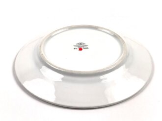 Luftwaffe, Kantinenporzellan flacher Teller, Durchmesser 23cm, Hersteller Johann Haviland Bavaria 1940. Gebraucht.