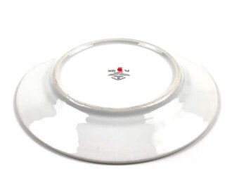 Luftwaffe, Kantinenporzellan flacher Teller, Durchmesser 23cm, Hersteller Johann Haviland Bavaria 1940. Gebraucht.