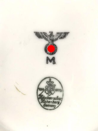 Kriegsmarine, Kantinenporzellan Schale, Durchmesser 21cm, Hersteller Hutschenreuther.  Leicht beschädigt, gebraucht