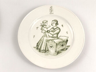 NSV Teller 1934 Mutter und Kind, Durchmesser 23cm, Gebrauchsspuren, unbeschädigtes Stück