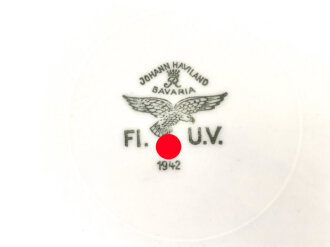 Luftwaffe, Kantinenporzellan flacher Teller, Durchmesser 23cm, Hersteller Johann Haviland Bavaria 1942. Gebraucht.