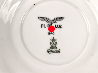 Luftwaffe,  Kantinenporzellan große Terrine mit Löwenköpfen, Durchmesser etwa 24cm, Hersteller Heinrich Bavaria 1940. Gebraucht.