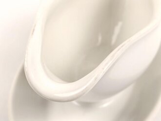 Luftwaffe, Kantinenporzellan Sauciere, Hersteller Tielsch Altwasser 1936. Gesamtlänge 25cm, gebraucht