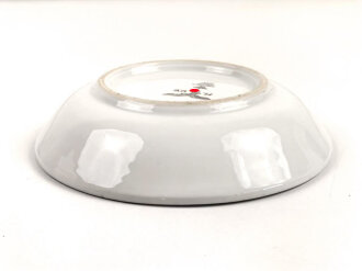 Luftwaffe,  Kantinenporzellan Dessertschale, Durchmesser etwa 16,5cm, Hersteller Thun Germany 1941. Gebraucht.