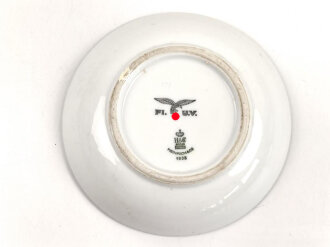 Luftwaffe,  Kantinenporzellan Dessertschale, Durchmesser etwa 16,5cm, Hersteller Heinrich & Co 1938. Gebraucht.