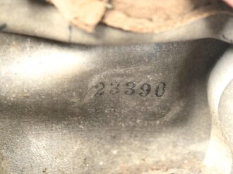 Luftschutz / Werkschutz. Gasmaske Modell 1930, ausführung als S-Maske für den Luftschutz. Datiert 1941, in  gutem Zustand.