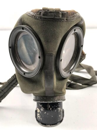 Luftschutz / Werkschutz. Gasmaske Modell 1930,...