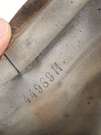 Wehrmacht,  Gasmaske Modell 1930 , datiert 1939. Sehr guter Zustand, persönliches Etikett einer Funkers