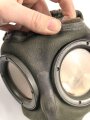 Wehrmacht,  Gasmaske Modell 1930 , datiert 1939. Sehr guter Zustand, persönliches Etikett einer Funkers