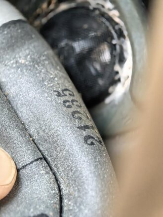 Wehrmacht,  Gasmaske Modell 1930 , datiert 1939. Filtereinsatz 37 R datiert 1940. Sehr guter Zustand