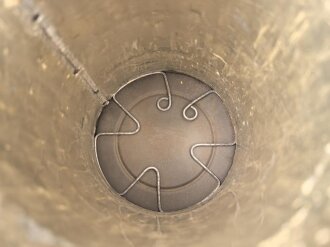 Wehrmacht,  Gasmaskendose, Bereitschaftsbüchse Modell 1930. Originallack, ungereinigtes Stück, datierung nicht lesbar