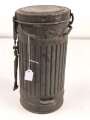 Wehrmacht,  Gasmaskendose, Bereitschaftsbüchse Modell 1930. Originallack, ungereinigtes Stück, datierung nicht lesbar
