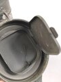 Wehrmacht,  Gasmaskendose, Bereitschaftsbüchse Modell 1938. Originallack ?, ungereinigtes Stück, datiert 1940