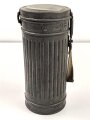 Wehrmacht,  Gasmaskendose, Bereitschaftsbüchse Modell 1938. Originallack, ungereinigtes Stück, datiert 1938