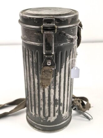 Wehrmacht,  Gasmaskendose, Bereitschaftsbüchse...