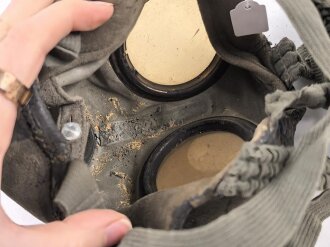 Wehrmacht,  Gasmaske Modell 1930 , Maskenkörper ausgetrocknet