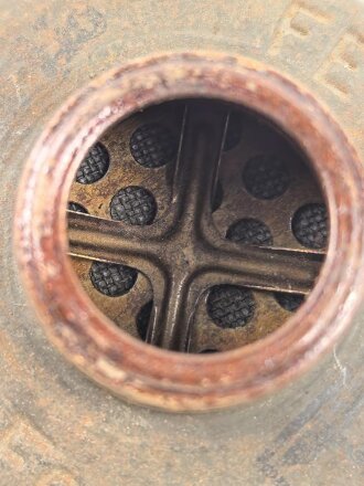 Wehrmacht,  Gasmaskenfilter / Filtereinsatz 41. Originallack