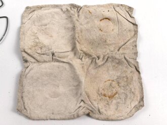 Satz Zubehör für die Gasmaskendose der Wehrmacht