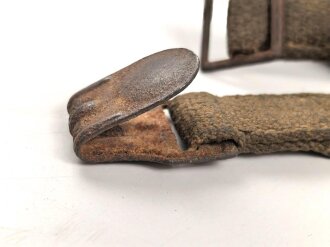 Satz Trage- , Halteriemen für eine Gasmaskendose der Wehrmacht oder einer S-Maskendose