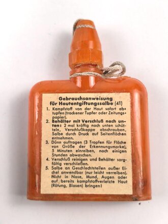 Behälter für "Hautentgiftungssalbe" der Wehrmacht. Guter Zustand