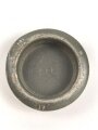 Unterer Deckel für Gasmaskenfilter / Filtereinsatz der Wehrmacht. Hersteller crt