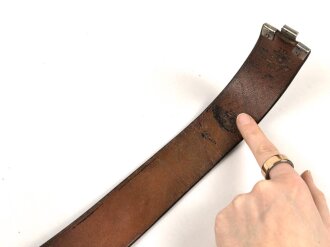 Koppelriemen für Mannschaften zum Waffenrock der Wehrmacht. Lackleder, gebraucht, Gesamtlänge 84cm