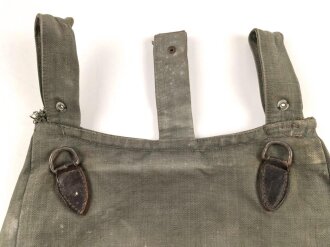 Brotbeutel ähnlich Wehrmacht , vermutlich frühe Nachkriegsfertigung. Ungereinigtes Stück