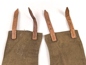 Paar Gamaschen Wehrmacht, getragenes Paar, das Leder zum Teil rissig.