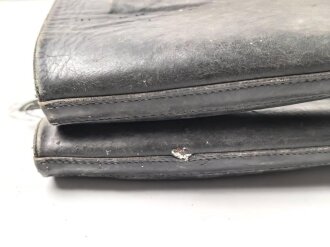 Paar Stiefel für Offiziere. Alter und Herkunft unbekannt. Ungereinigtes Paar, Sohlenlänge 31,5cm