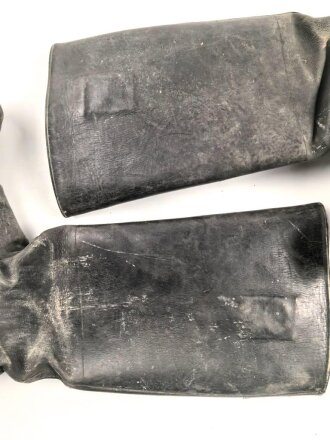 Paar Stiefel für Offiziere. Alter und Herkunft unbekannt. Ungereinigtes Paar, Sohlenlänge 31,5cm