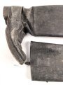 Paar Stiefel für Offiziere. Alter und Herkunft unbekannt. Ungereinigtes Paar, Sohlenlänge 31,5cm