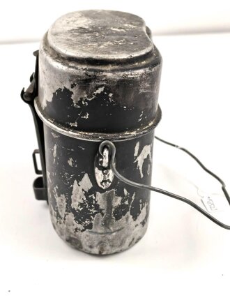 Kochgeschirr alter Art ( hohe Form ) schwarzer Originallack, keine Stempelung ersichtlich, so von Parteiverbänden getragen