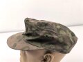 Tarnfeldmütze für Angehörige der Waffen SS. Kopfgrösse gemessen 57 1/2. Neuzeitliche Sammleranfertigung, Einzelstück aus Sammlungsauflösung