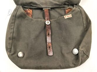 Brotbeutel aus den 1930iger Jahren, vermutlich Eigentumstück für einen Angehörigen im RAD oder ähnlicher Formation